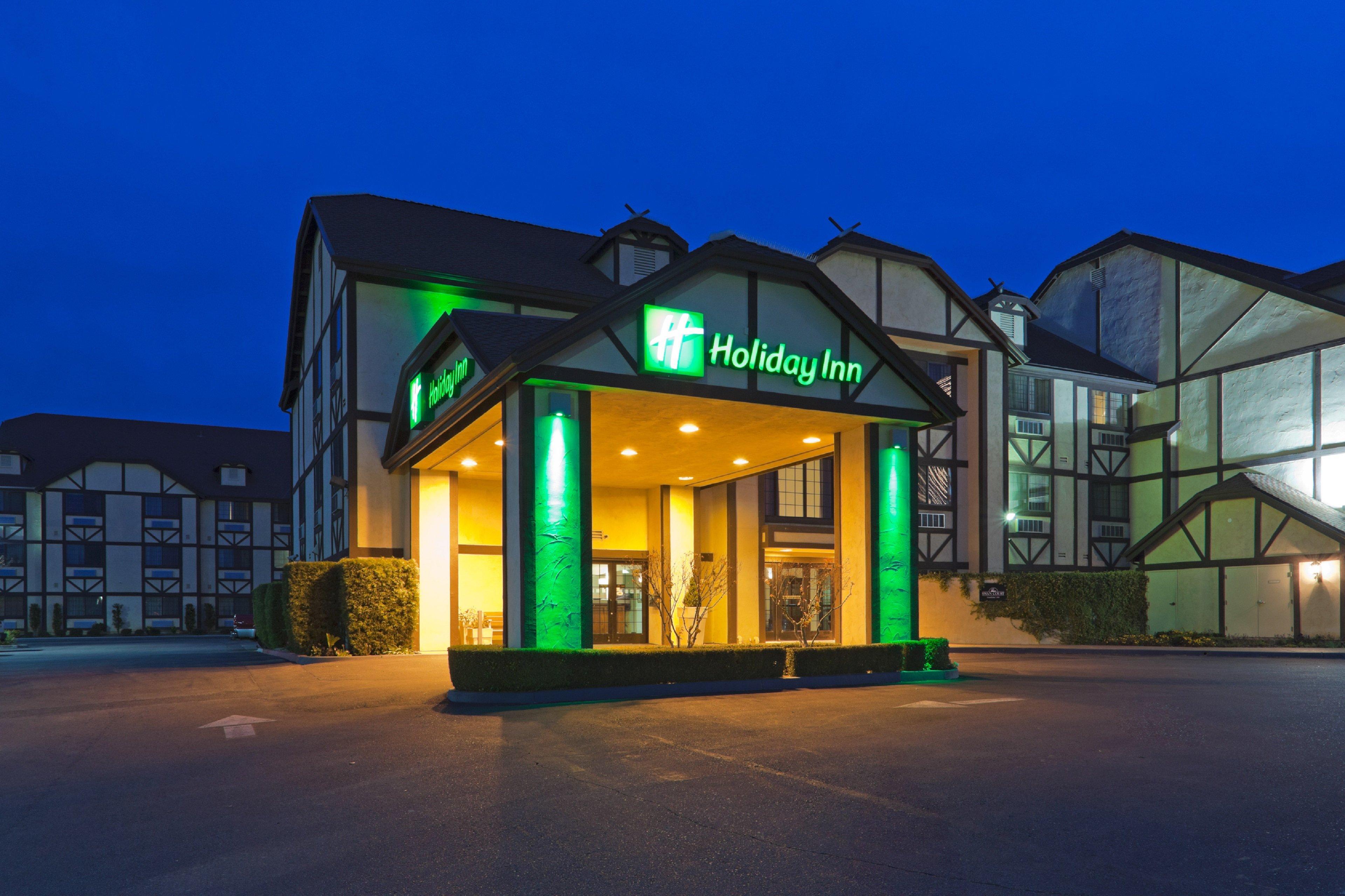 Holiday Inn Selma - Swancourt Exterior photo