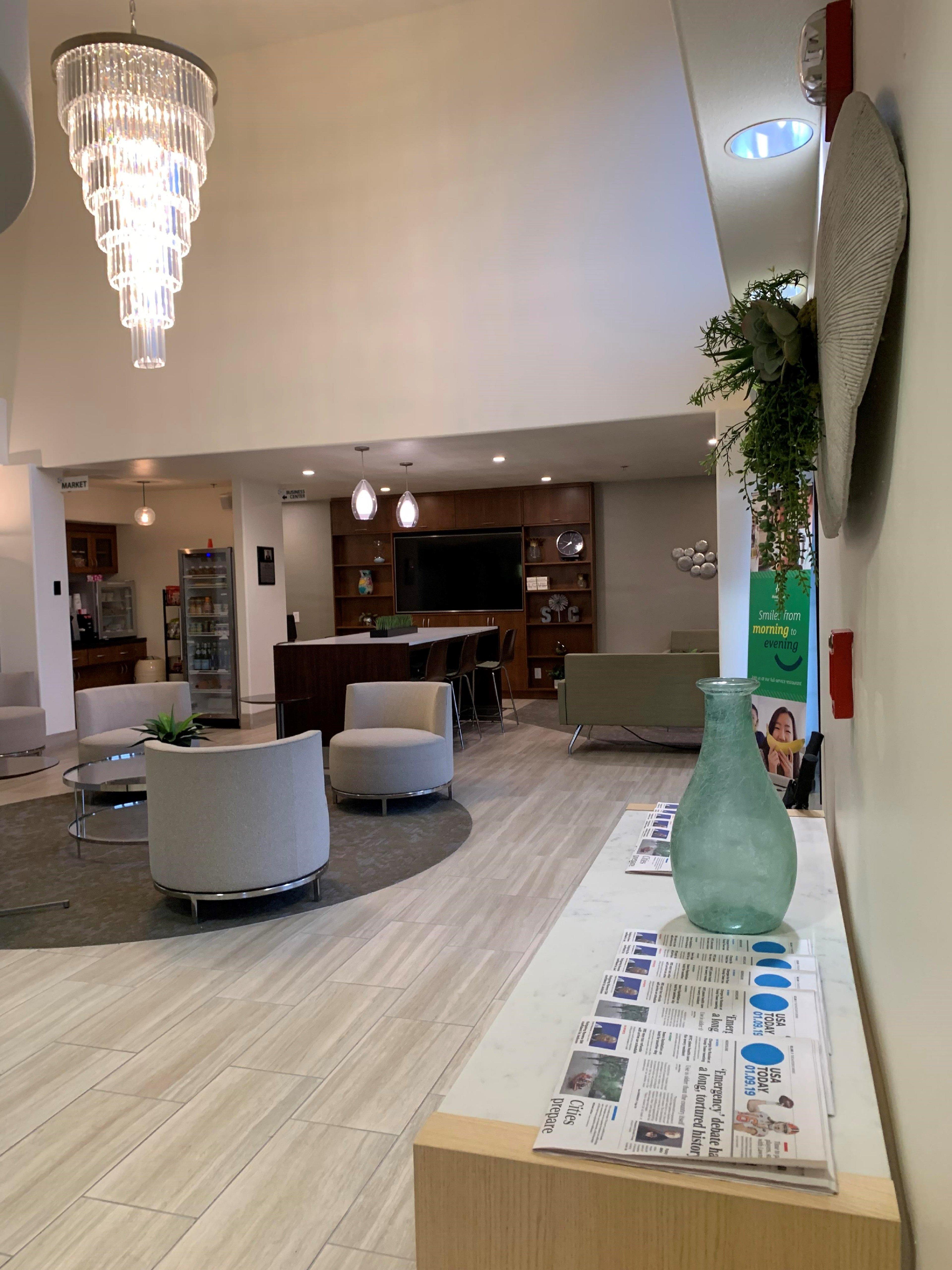 Holiday Inn Selma - Swancourt Exterior photo